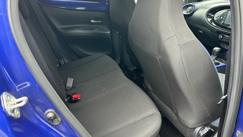 Toyota Aygo X 1.0 VVT-i Edge 5dr Auto Petrol Hatchback